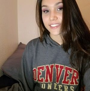 Meet your Posher, Jada